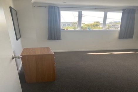 Photo of property in 4 Eatwell Avenue, Paraparaumu Beach, Paraparaumu, 5032