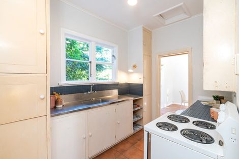 Photo of property in 99 Monorgan Road, Strathmore Park, Wellington, 6022