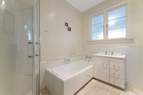 Photo of property in 4 Towey Street, Oamaru, 9400