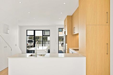 Photo of property in 7/447 Hibiscus Coast Highway, Orewa, 0931