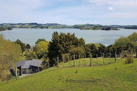 Photo of property in 530a Pahi Road, Pahi, Paparoa, 0571