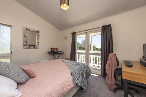 Photo of property in 21 Tararua Street, Paraparaumu, 5032