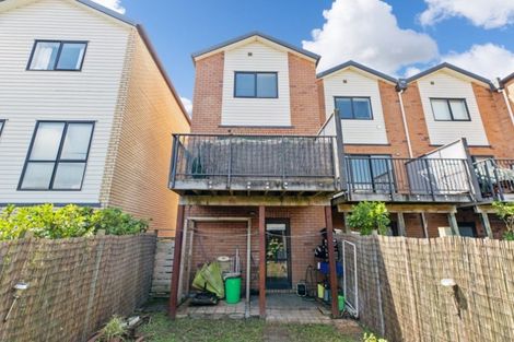 Photo of property in St Claire Village, 227/172 Mcleod Road, Te Atatu South, Auckland, 0610