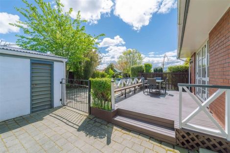 Photo of property in 29 Rosedale Place, Avonhead, Christchurch, 8042