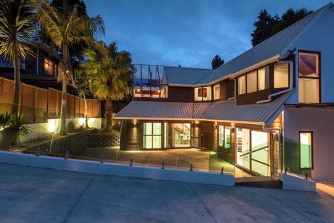 Photo of property in 2 George Laurenson Lane, Mount Roskill, Auckland, 1041