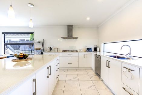 Photo of property in 37 Batten Drive, Flagstaff, Hamilton, 3210