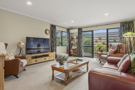 Photo of property in 291 Gravatt Road, Papamoa Beach, Papamoa, 3118