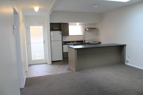 Photo of property in 5 Wha Street, Lyall Bay, Wellington, 6022