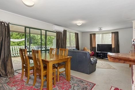 Photo of property in 9a Trigg Place, Bader, Hamilton, 3206