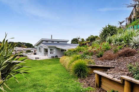 Photo of property in 8 Tainui Street, Mokau, 4376
