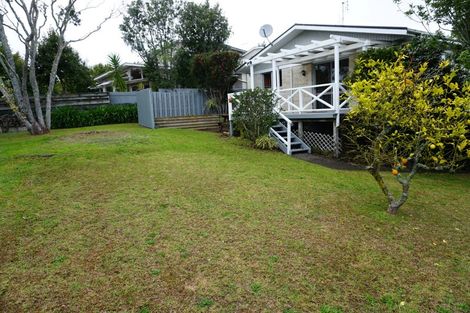 Photo of property in 2/39 Union Road, Howick, Auckland, 2014