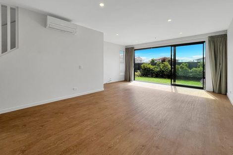 Photo of property in 124 Warden Street, Shirley, Christchurch, 8013