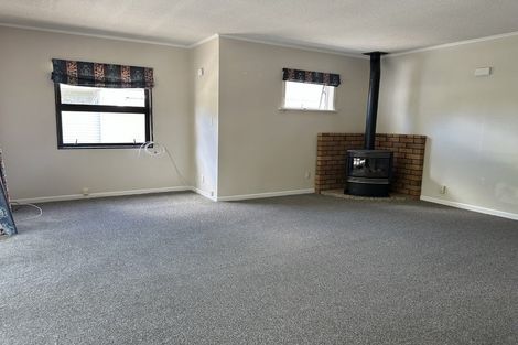 Photo of property in 10 Kopipi Crescent, Ngunguru, Whangarei, 0173