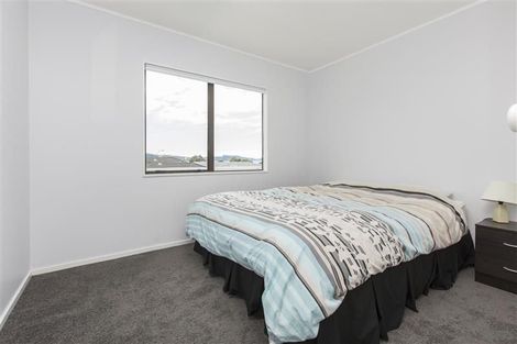 Photo of property in 18 Kahurangi Place, Snells Beach, 0920