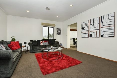 Photo of property in 34 Seacliffe Road, Hillsborough, Auckland, 1042