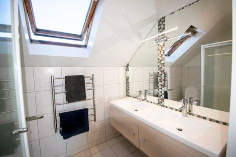 Photo of property in 54 Medway Street, Richmond, Christchurch, 8013