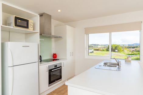 Photo of property in 25 Northcoast Place, Mangawhai Heads, Mangawhai, 0505