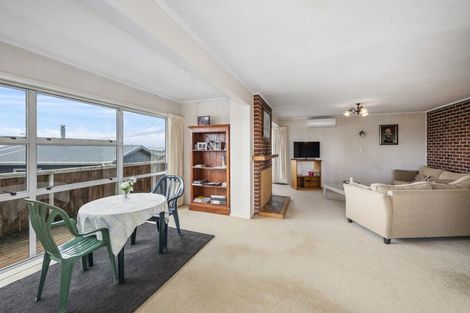 Photo of property in 17 Coulter Road, Owhata, Rotorua, 3010