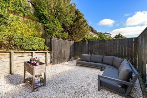 Photo of property in 78 The Crescent, Roseneath, Wellington, 6011