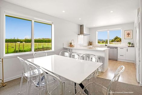 Photo of property in 7 Magnolia Lane, Kelvin Grove, Palmerston North, 4414