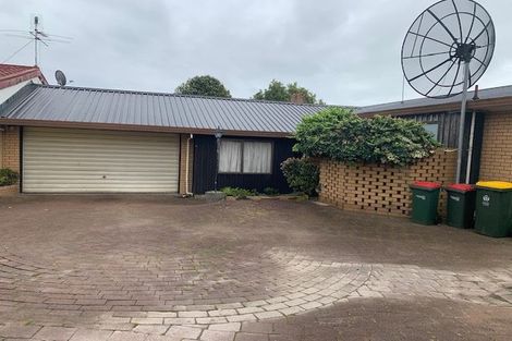 Photo of property in 2/19 Murvale Drive, Bucklands Beach, Auckland, 2014