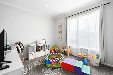 Photo of property in 24b Tokerau Drive, Rototuna North, 3210