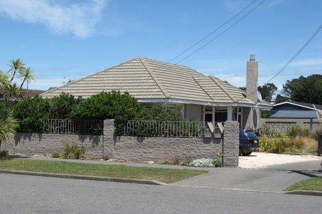 Photo of property in 374 Pine Avenue, South New Brighton, Christchurch, 8062