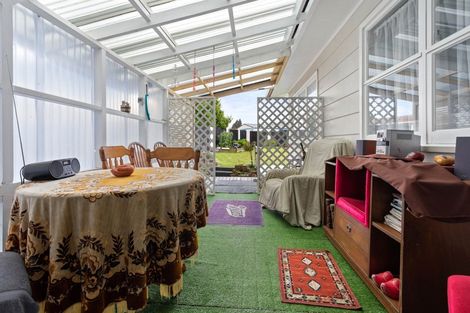 Photo of property in 2 Waipuna Place, Tokoroa, 3420