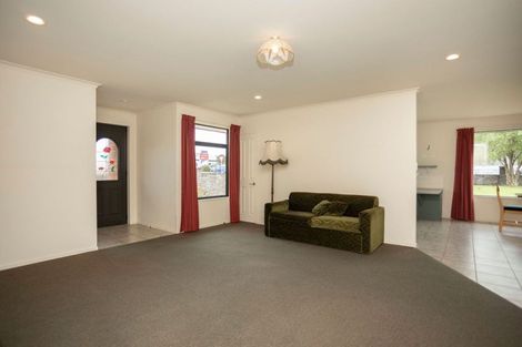 Photo of property in 1a Alma Street, Dannevirke, 4930