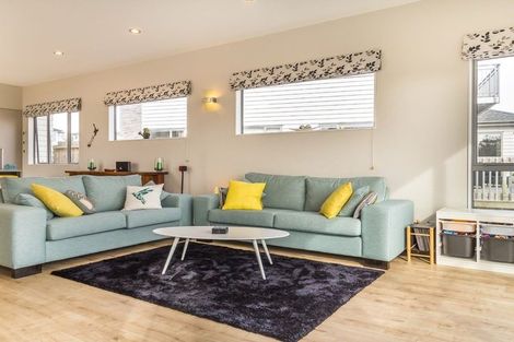 Photo of property in 10 Vera Court, Silverdale, 0932