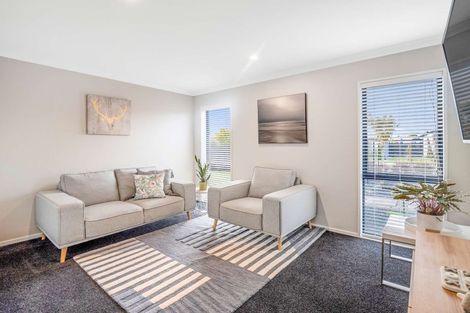 Photo of property in 38 Hinterland Drive, Prebbleton, 7604