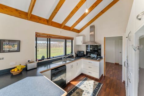 Photo of property in 92 Douglas Road, Motueka, 7196