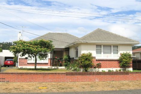 Photo of property in 7 Courtenay Road, Heretaunga, Upper Hutt, 5018