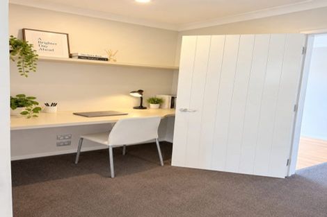 Photo of property in 82 Mcmahon Drive, Aidanfield, Christchurch, 8025