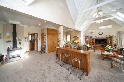 Photo of property in 65 Parrs Road, Hurworth, New Plymouth, 4371