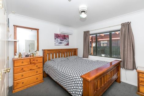 Photo of property in 14 Catalina Drive, Melville, Hamilton, 3206