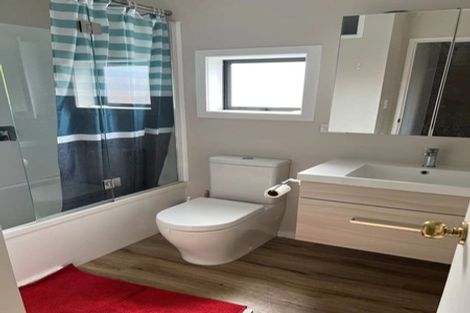 Photo of property in Tuscany Towers, 92/1 Ambrico Place, New Lynn, Auckland, 0600