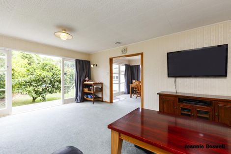 Photo of property in 43 Elmira Avenue, Hokowhitu, Palmerston North, 4410