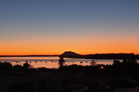 Photo of property in 1 Owen Place, Omokoroa, 3114