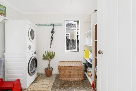 Photo of property in 83 Rimu Street, Maeroa, Hamilton, 3200