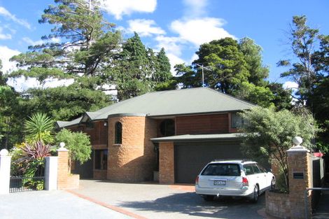 Photo of property in 17 Mccarthy Grove, Clouston Park, Upper Hutt, 5018