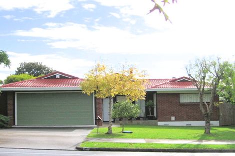 Photo of property in 119 Prince Regent Drive, Half Moon Bay, Auckland, 2012