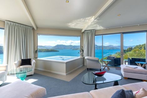 Photo of property in 1 Cooks Ridge, Waikawa, Picton, 7281