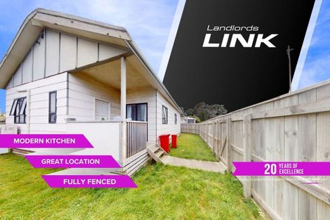 Photo of property in 74a Cornfoot Street, Castlecliff, Whanganui, 4501