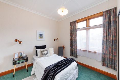Photo of property in 35 Miro Street, Takaro, Palmerston North, 4410
