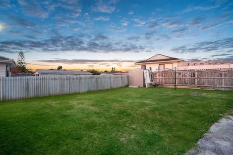 Photo of property in 6 Lema Place, Clover Park, Auckland, 2019