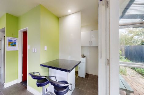 Photo of property in 3a Queen Street, Aramoho, Whanganui, 4500