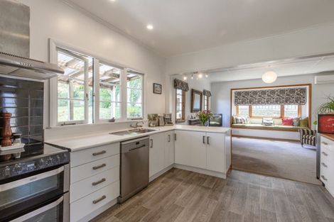 Photo of property in 18 Rose Street, Waipawa, 4210