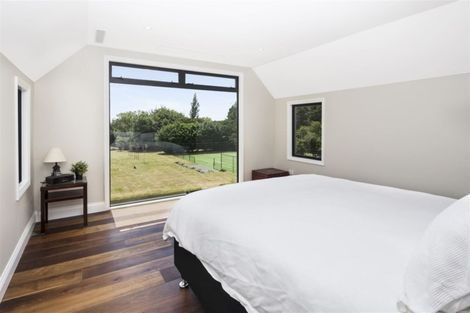 Photo of property in 360 Johns Road, Northwood, Christchurch, 8051