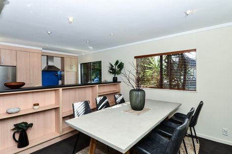 Photo of property in 28b Braid Road, St Andrews, Hamilton, 3200